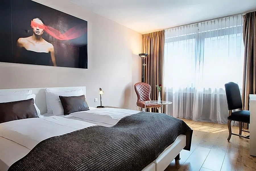 Nyx Hotel Mannheim By Leonardo Hotels